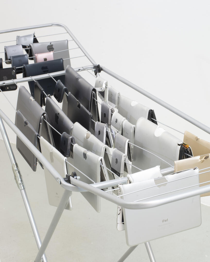 the Fold / 90x40x144cm / Drying Rack & Mobile Devices / 2025
